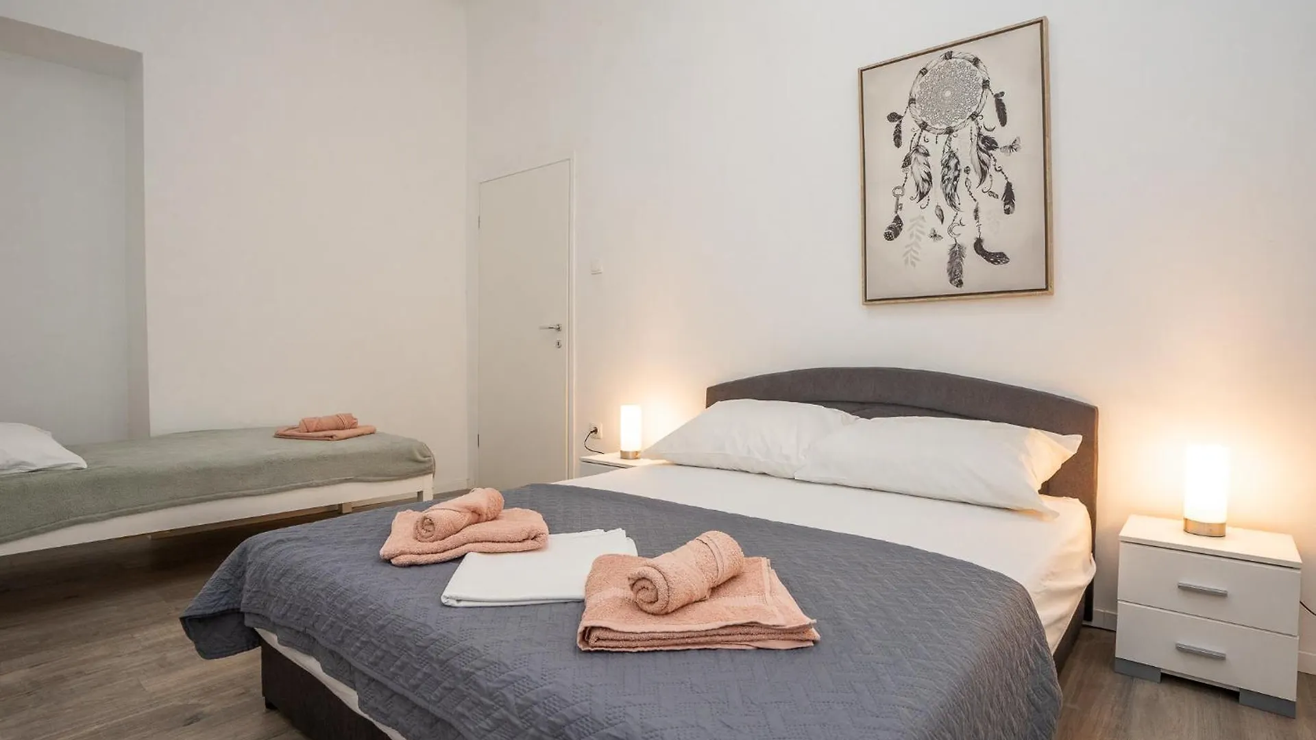 Apartments Lucija & Katia 리예카